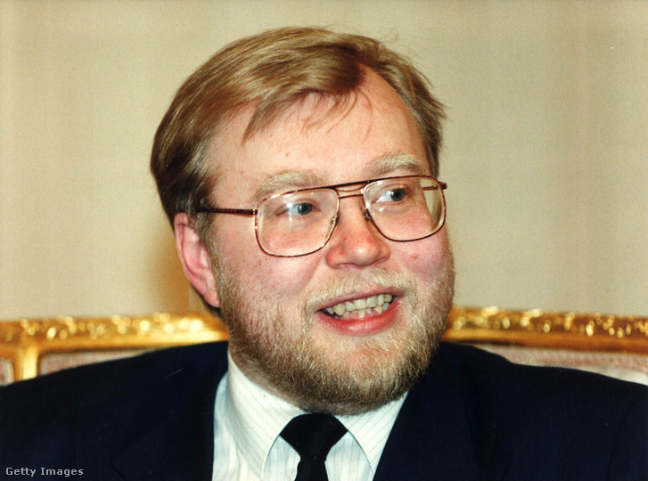 Mart Laar, Észtország miniszterelnöke 1993-ban