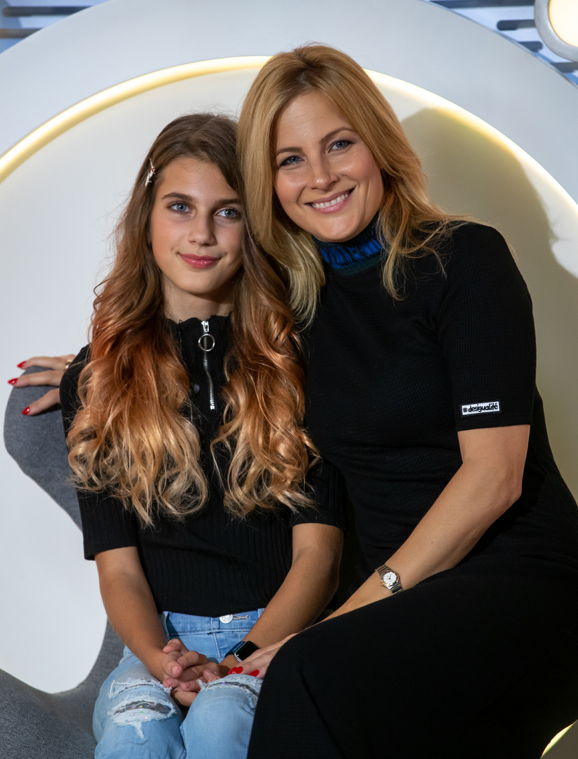 Várkonyi Andrea és Nóri 2019 decemberében a Nyugi! Köztünk marad című műsorban szerepeltek együtt.