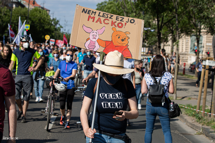 Budapesti tüntetés a Fudan Egyetem ellen 2021. június 5-én