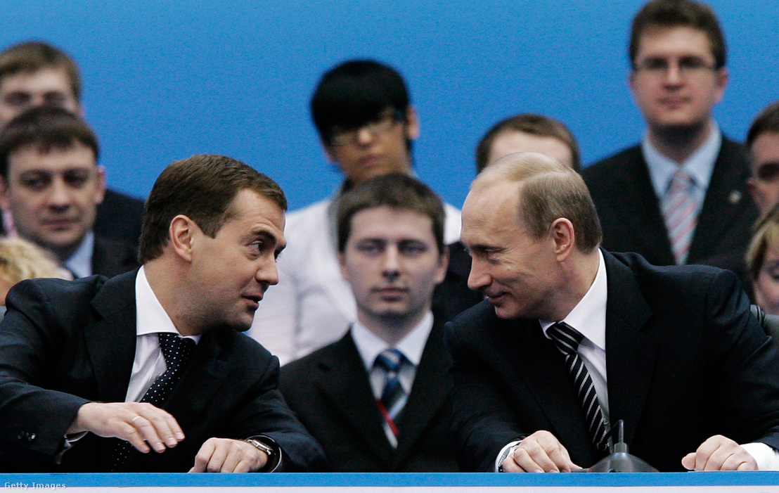 Dmitrij Medvegyev és Vlagyimir Putyin 2008. április 15-én