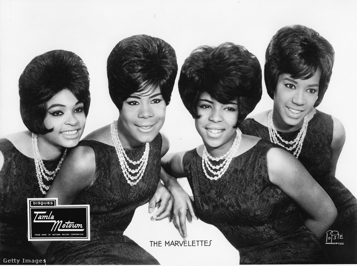 Wanda Young, Gladys Horton, Georgeanna Tillman és Katherine Anderson, a The Marvelettes együttese 1964-ben.