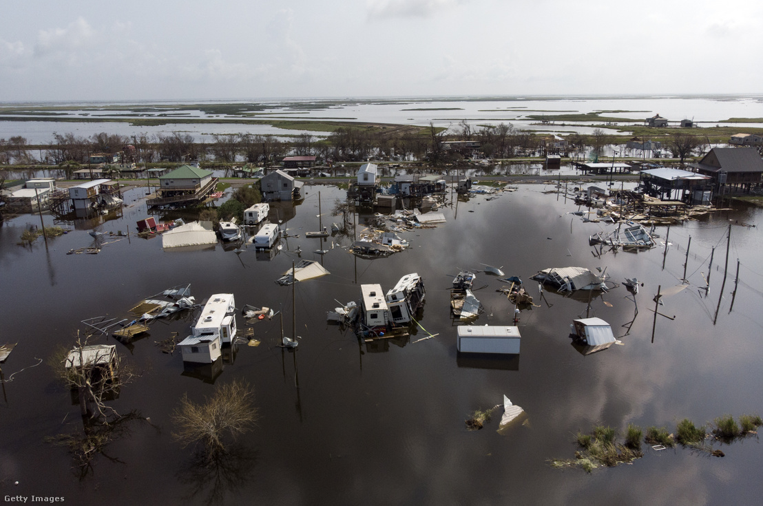 Az Ida hurrikán okozta heves áradások New Orleansban 2021. szeptember 2-án