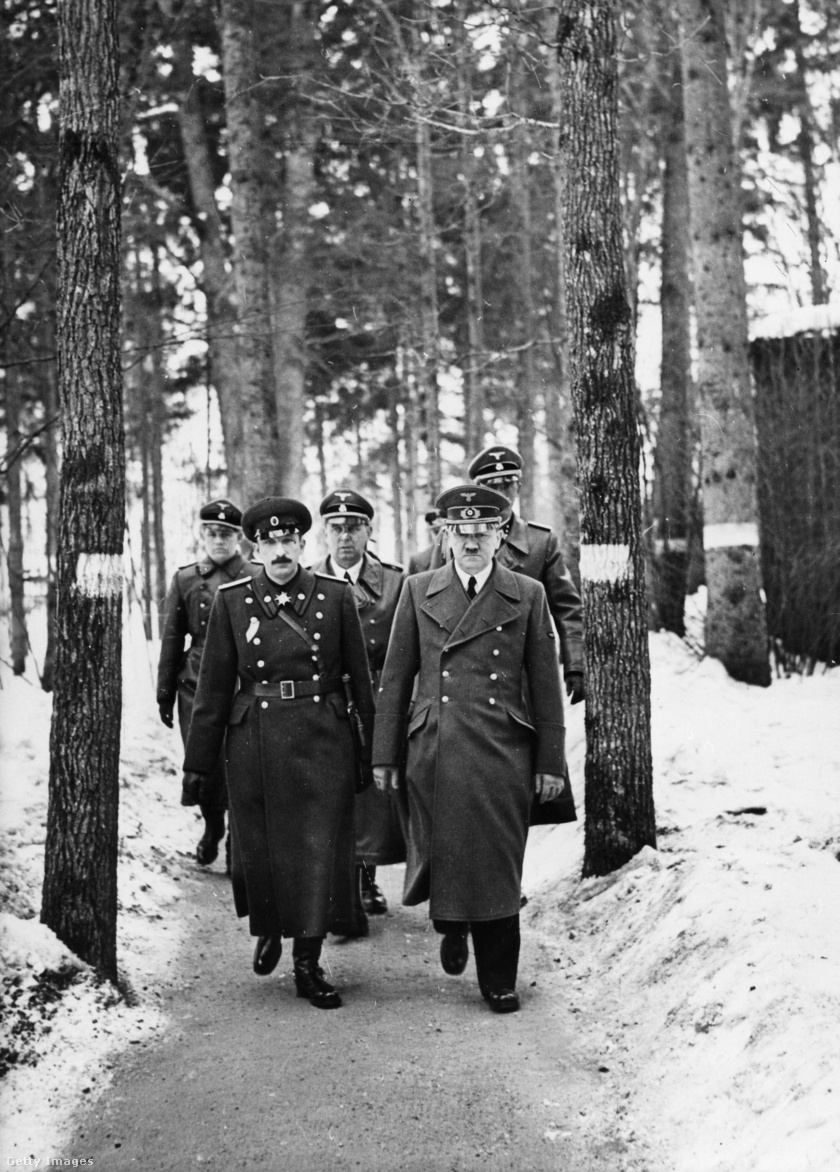 III. Borisz bolgár cár és Hitler a Farkasveremnél 1942-ben.