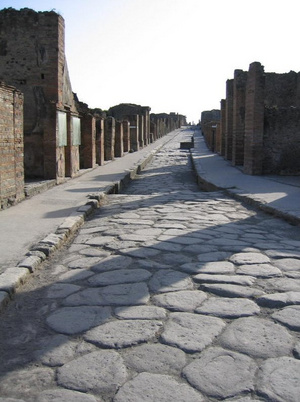 Pompeji utca részlete ókori római úttal