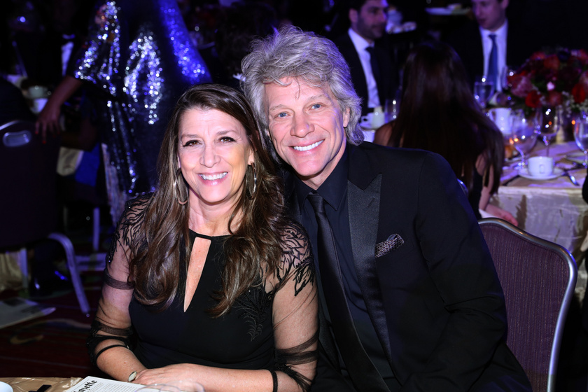 Jon Bon Jovi és Dorothea Hurley az élő példa rá, hogy létezik igaz szerelem.