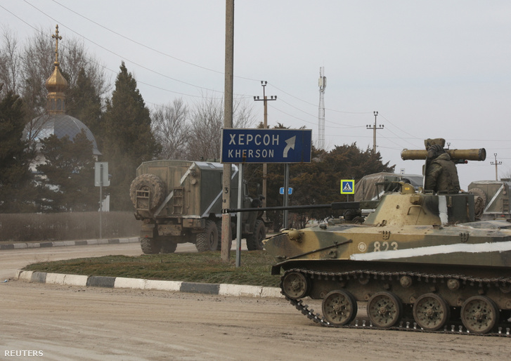 Katonai járművek Ukrajnában 2022. február 24-én