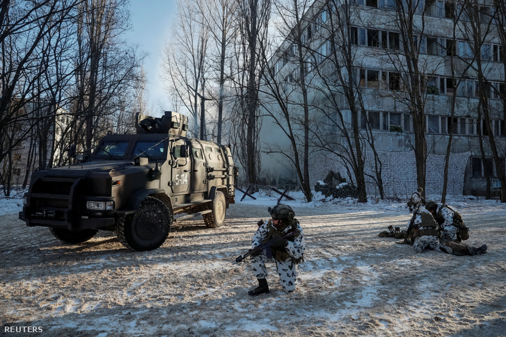 Nemrég ukrán katonák gyakorlatoztak Pripjatyban