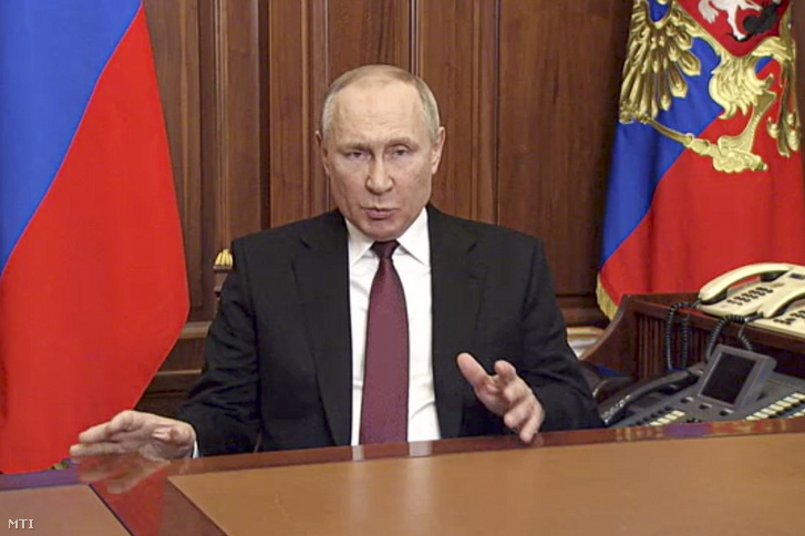 Vlagyimir Putyin az analóg megoldások híve