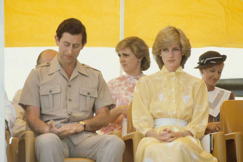 Diana hercegnő mindig kicsit zavarban volt Károly herceg közelében.