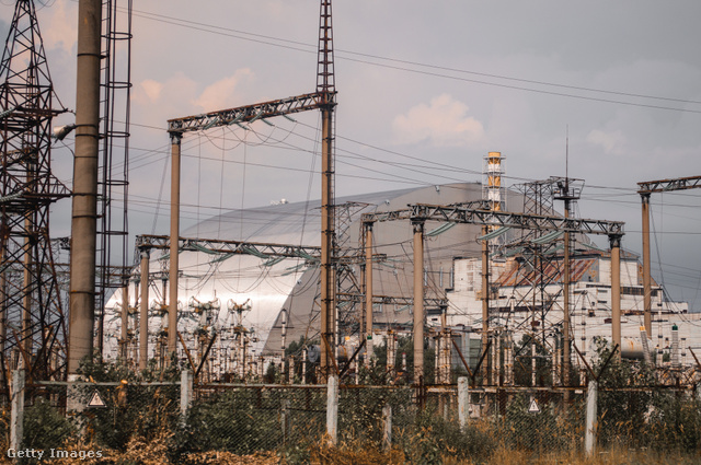 A csernobili atomreaktor el van kerítve, de ez nem nyújt 100%-os biztonságot