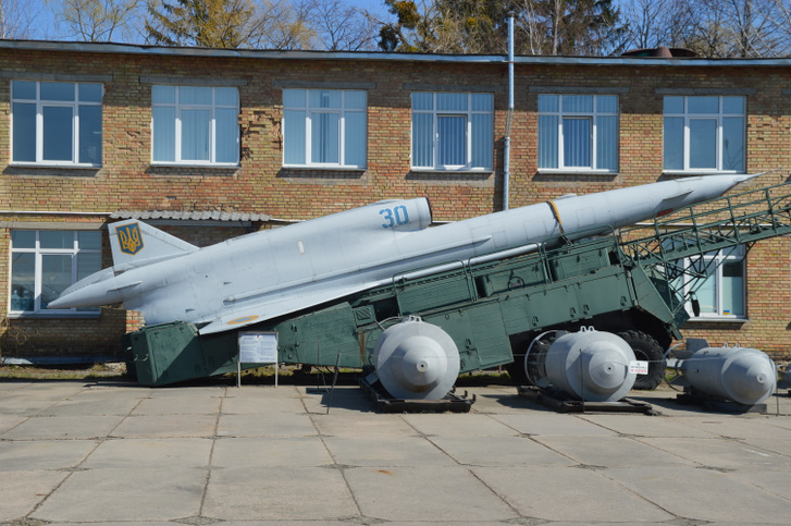 Tu–141-es robotrepülőgép az Ukrán Állami Repülési Múzeumban kiállítva