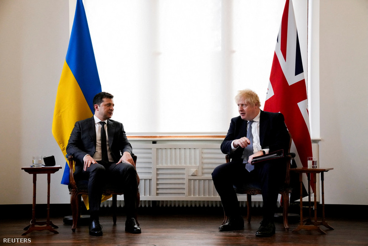 Volodimir Zelenszkij és Boris Johnson 2022. február 19-én