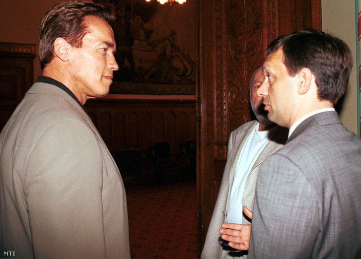 Az Osztrák Tölgy és a magyar miniszterelnök 2000-ben