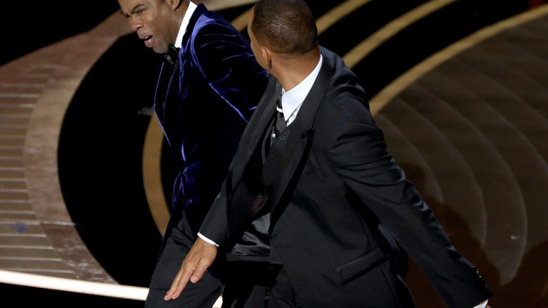 Will Smith jól behúzott Chris Rocknak