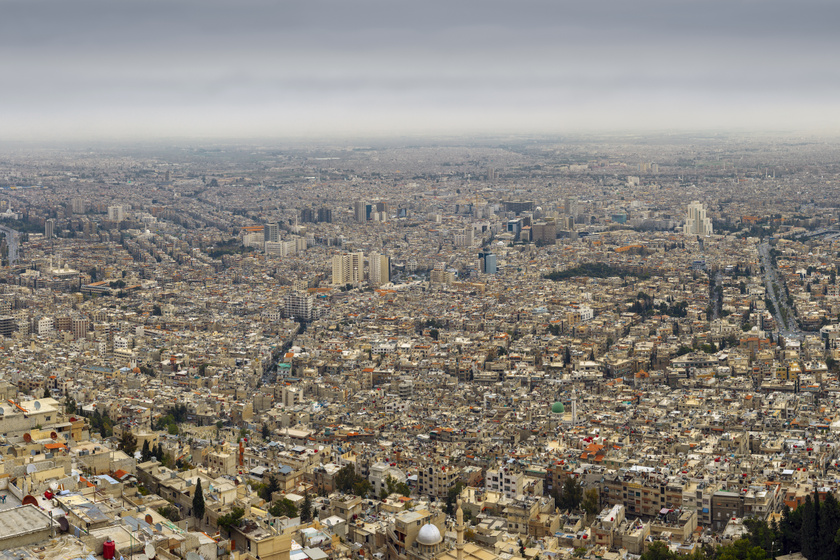 Damaszkusz hatalmas metropolisz, közel kétmillióan élnek ma itt.
