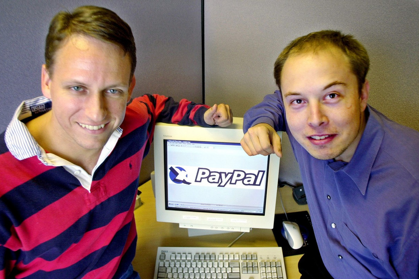 Ez a felvétel már 2000-ben készült Elon Muskról és Peter Thielről.