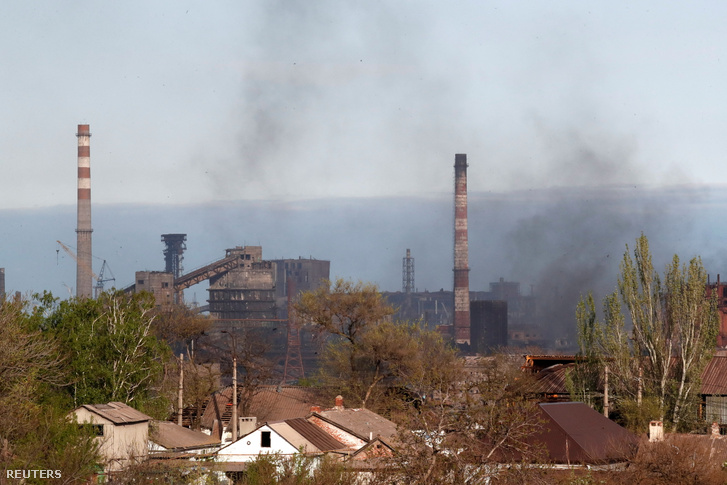 Az Azovstal Vas- és Acélgyár üzeme Mariupolban Ukrajnában 2022. május 3-án