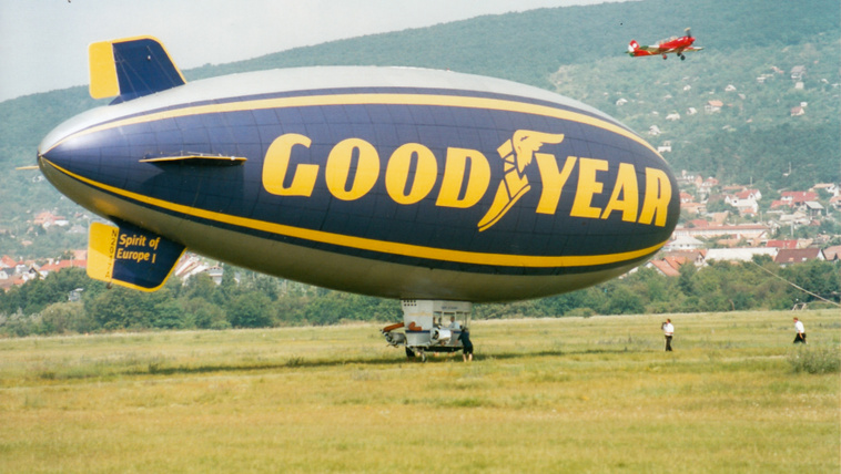 Goodyear zeppelin-01
