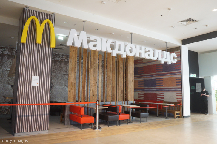 McDonald’s étterem Moszkvában 2022. április 14-én