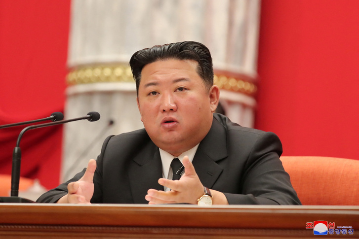 Kim Dzsongun 2022. június 10-én