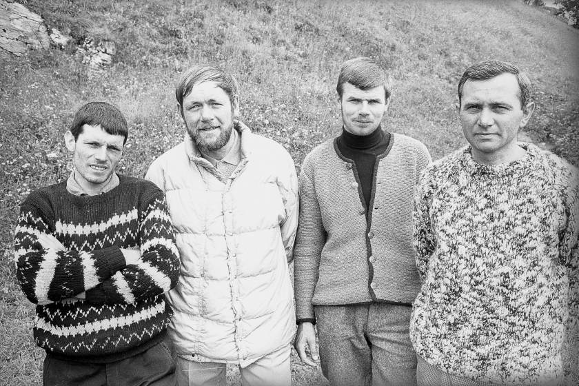 1968-as képen Günther Messner, Toni Hiebeler, Reinhold Messner és Fritz Maschke.