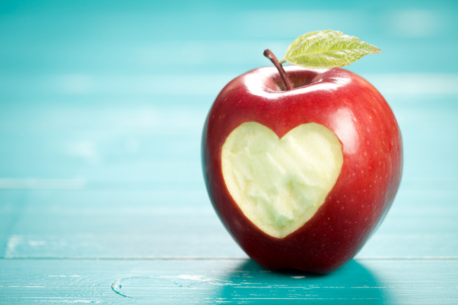 Váltsd ki almával az édes snackeket!