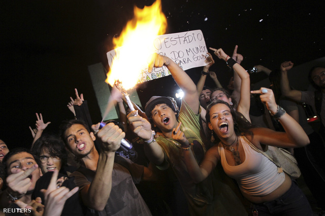 Tüntetők Brazíliavárosban