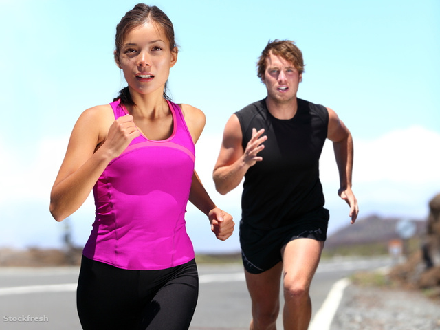 stockfresh 1577108 runners---couple-running sizeS