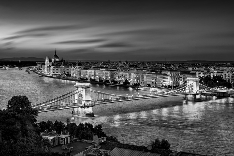 Budapest sajnos nem szerepel az összesen 53 várost felsorakoztató listán, amely ide kattintva, míg a top 10 a következő dián olvasható.