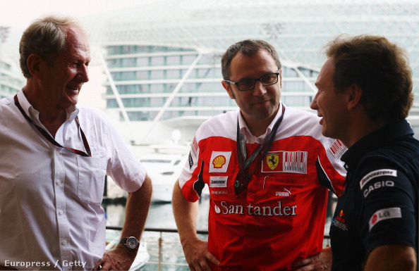 Marko, Stefano Domenicali Ferrari- és Chris Horner RBR-csapatfőnök
