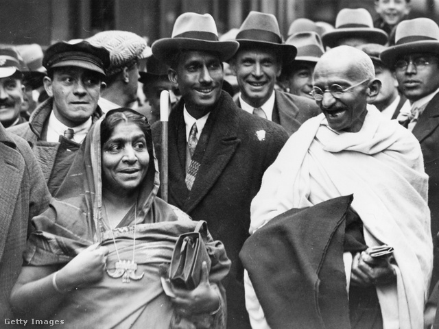 Gandhi Franciaországban, útban egy angliai konferenciára 1931-ben