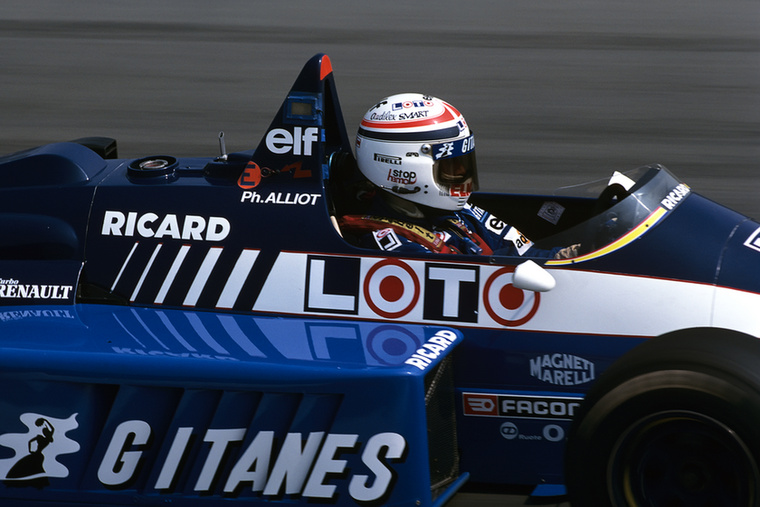 Philippe Alliot Ligier-Renault JS27 
