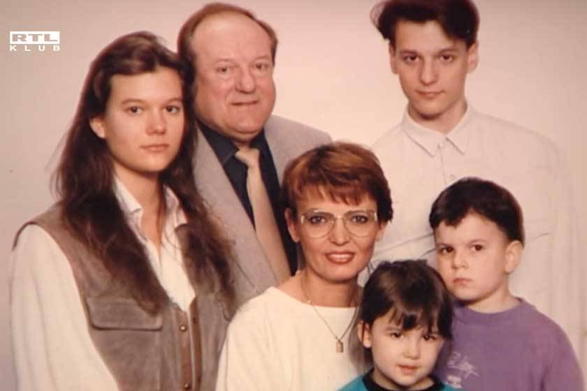 Klapka György és Mary Zsuzsi négy gyermeke között szüleik halála után megromlott a viszony. Ez szintén nagyon bántotta Dennist.