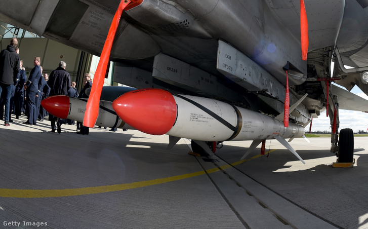 AGM-88 típusú rakéta