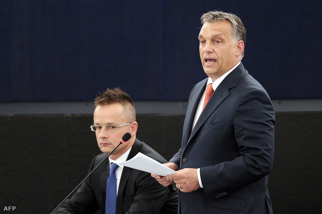 Orbán Viktor a Rui Tavares portugál zöldpárti európai parlamenti képviselő által készített, a jogállamiság magyarországi helyzetéről szóló jelentésről folytatott vitán az Európai Parlament plenáris ülésén Strasbourgban 2013. július 2-án