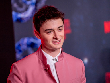 A Stranger Things producerei kibuktak azon, hogy Noah Schnapp serdülni kezdett