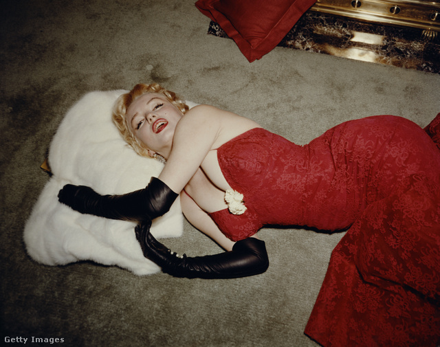 Marilyn Monroe nemcsak szépségideálja, hanem szexszimbóluma is lett az 1950-es és '60-as éveknek