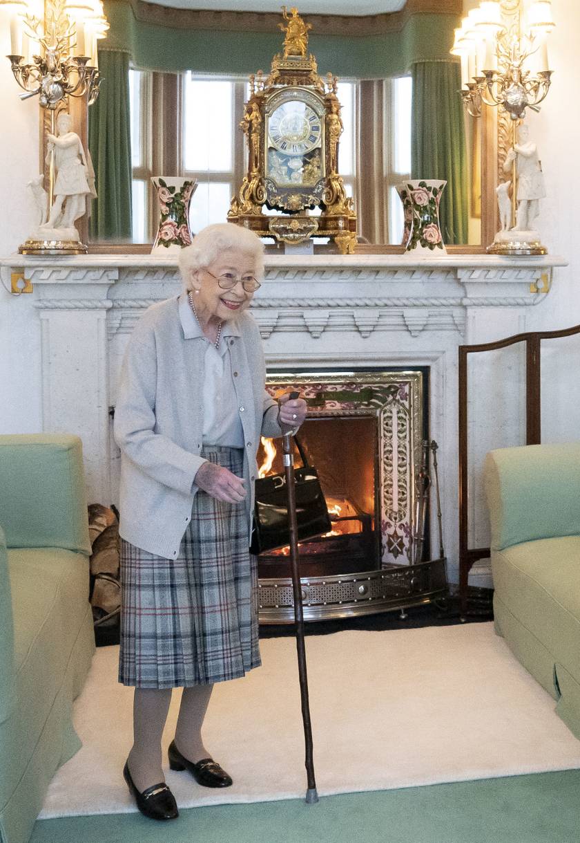 Erzsébet királynő szeptember 6-án Boris Johnsonnal, majd Liz Truss-szal is találkozott.