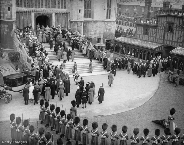 V. György temetése Windsorban