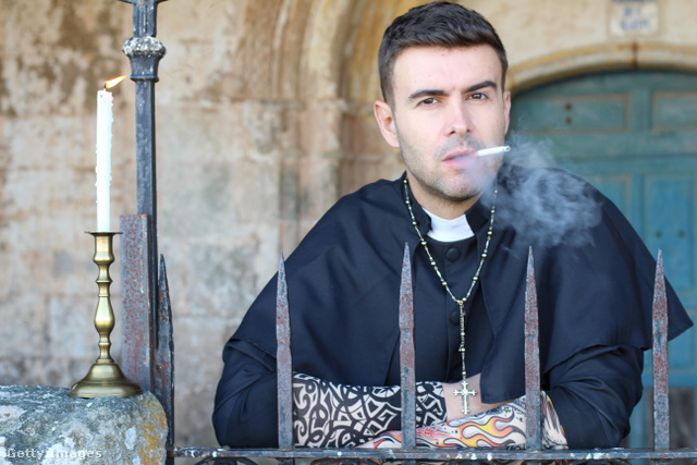 Csak néhány éve tiltották be a dohánytermékek árusítását a Vatikán területén