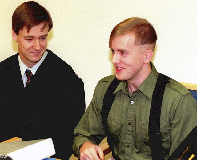 Vikernes egy 1997-es felvételen, ügyvédjével