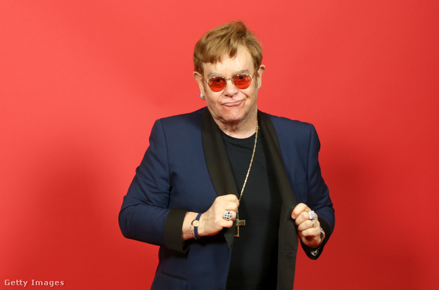 Elton Johnnak születési neve kellemetlen emlékeket idéz