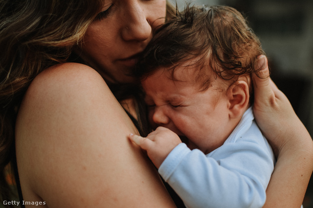 A depressziós anya nevelése is nyomhat ugyanannyit a latba, mint a továbbörökített génjei?