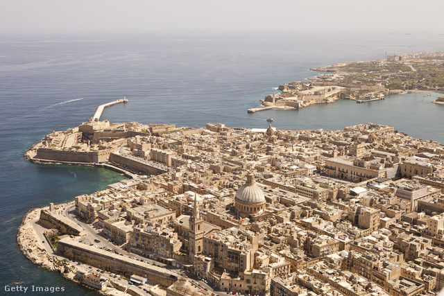 A főváros, Valletta megkapóan szép történelmi látképe