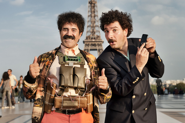 „Francia Borat” és az Eiffel-torony