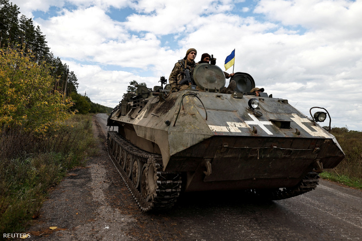 Ukrán katonák a Donyeck régióban, Ukrajnában 2022. október 3-án