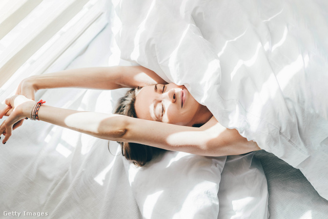 Alvás után kipihentebben ébredhetsz, ha meztelenül bújtál ágyba