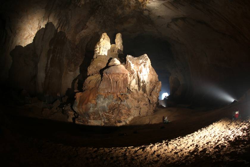 Son Doong barlang gyönyörű természeti képződmény.