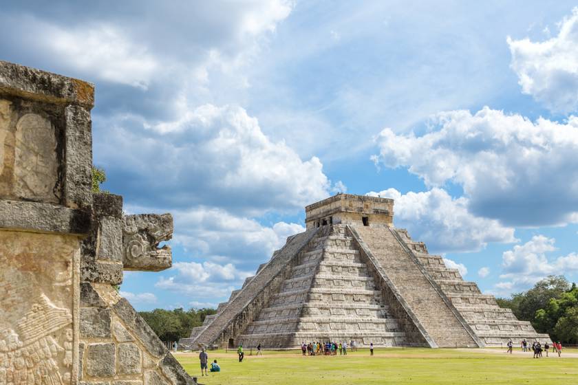 A mexikói El Castillo piramis, Kukulkan temploma.