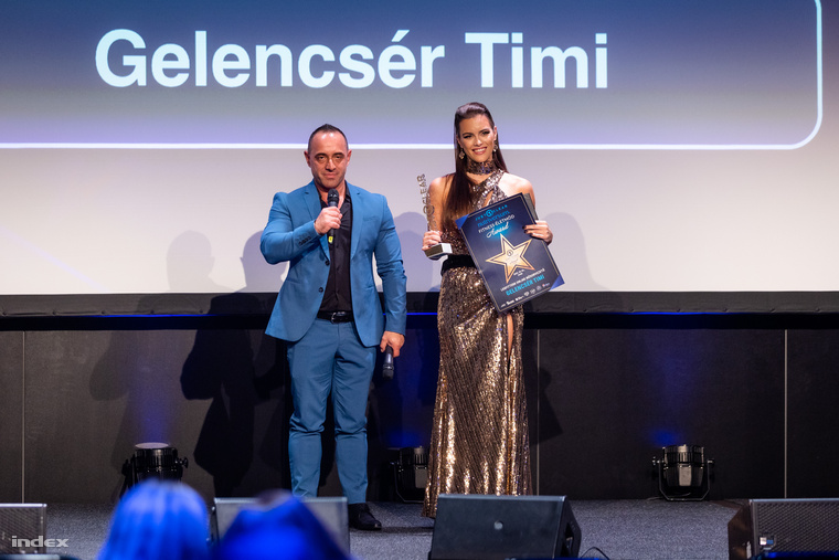 A műsort Gelencsér Tímea, a Miss World Hungary 2016-os győztese vezette, oldalán Bara Csaba szervezővel.